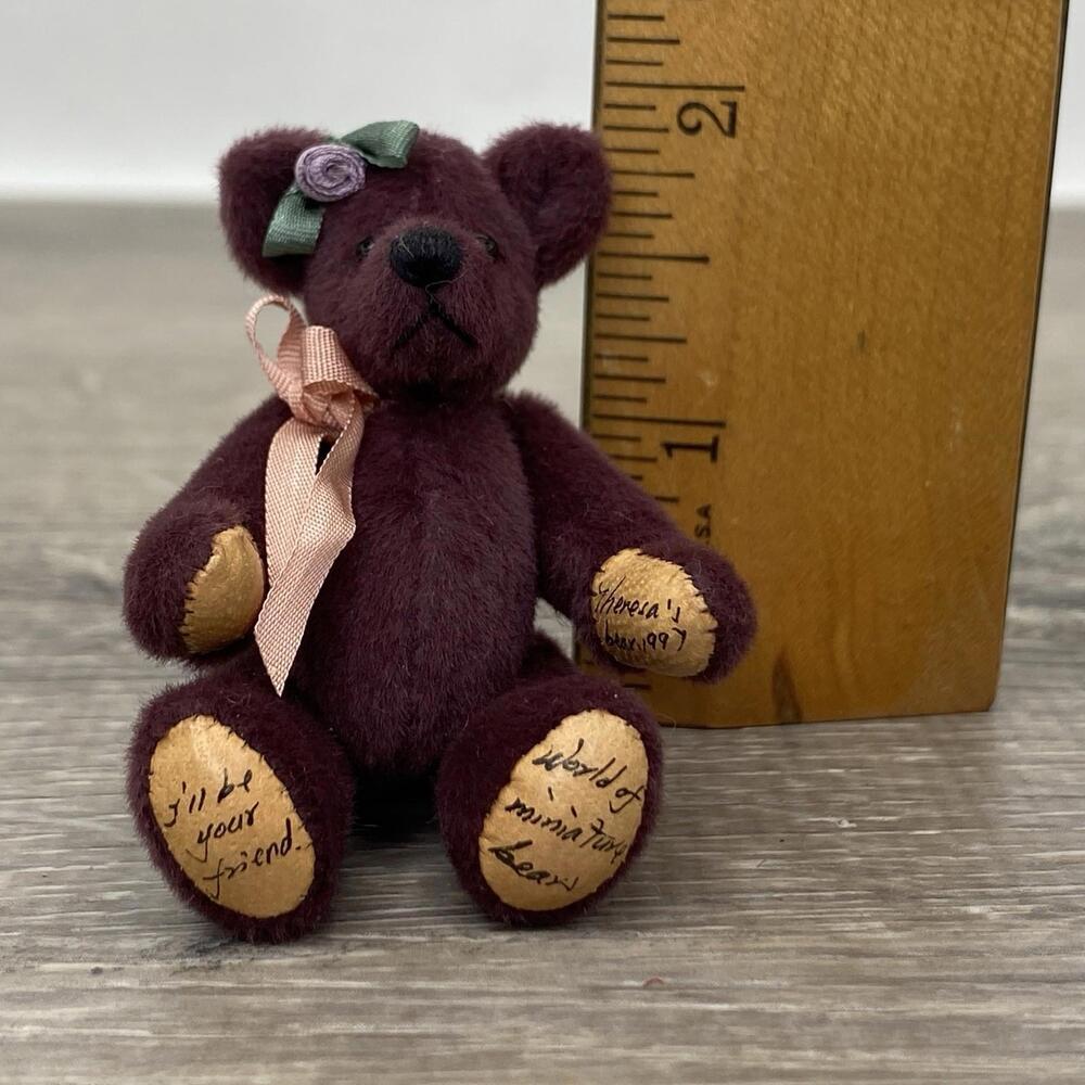 World Miniature Theresa's Jointed Teddy Bear I’ll Be Your Friend Dollhouse 1:12
